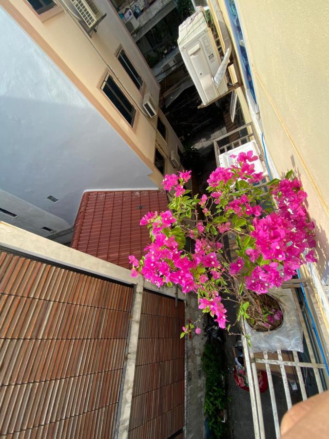 Omo House - Old Quarter - Easy Self Checkin Bed & Breakfast Ханой Екстериор снимка